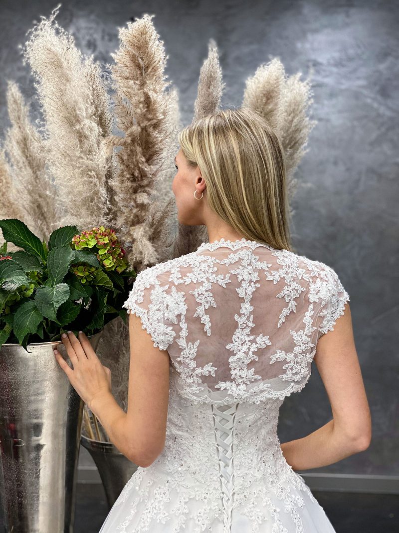 Amera Vera 2021 Brautkleid B2132 4 Hochzeitskleid Kollektion 2021