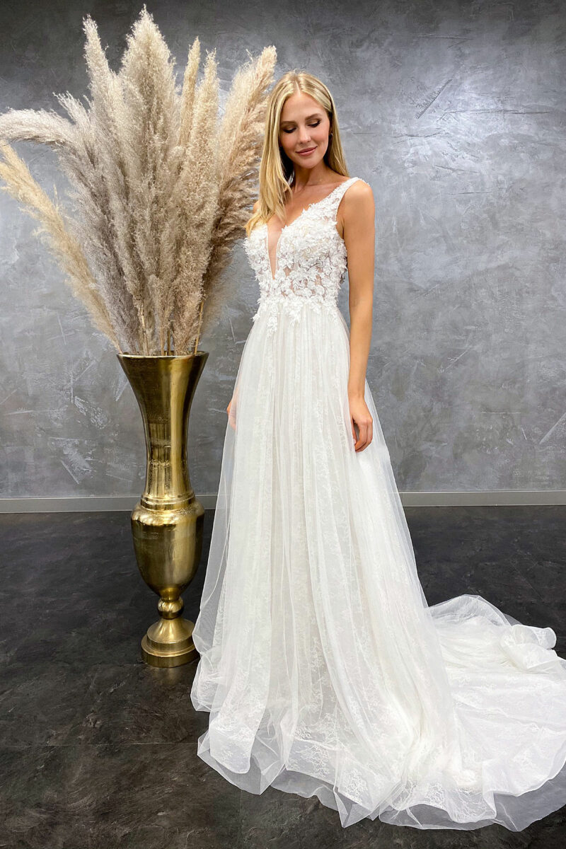 AnnAngelex 2021 Brautkleid B2182 3 Hochzeitskleid Kollektion 2021