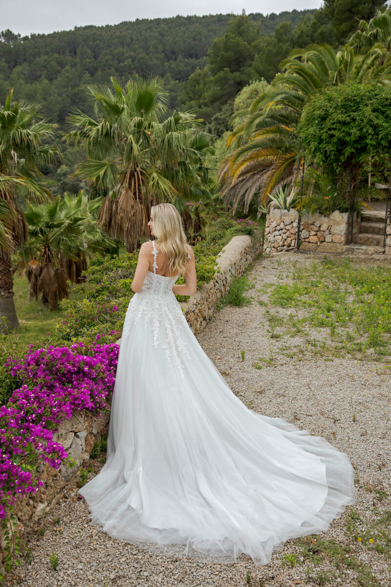 Amera Vera 2022 Brautkleid B2217 4