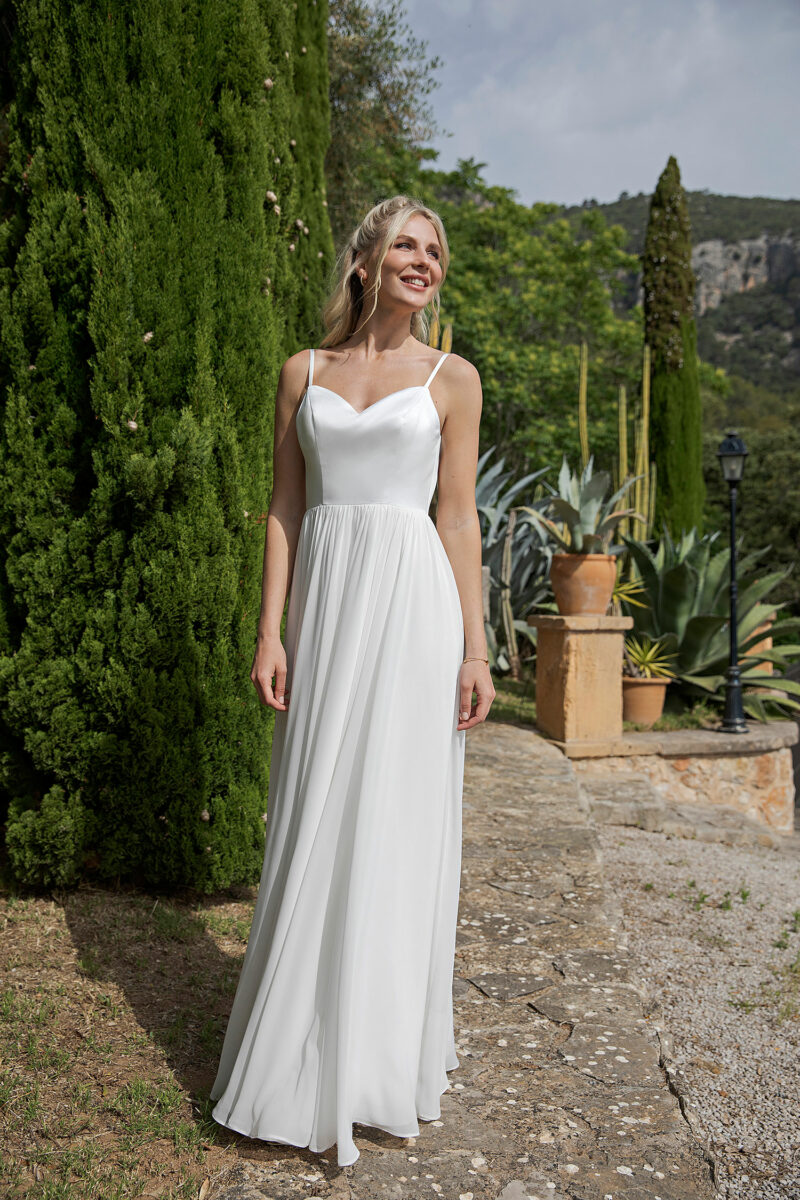 Standesamtkleid 2022 A7304 1 Fashion Queen GmbH