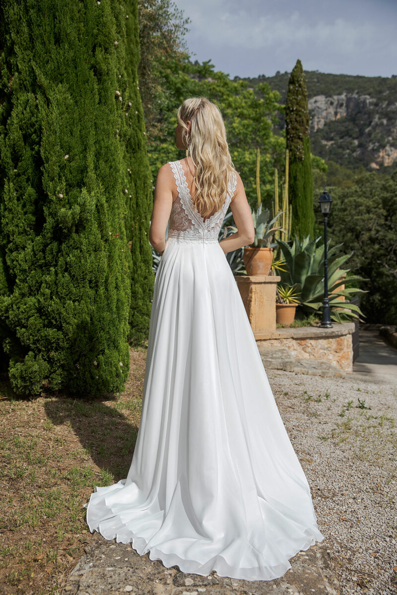 Standesamtkleid 2022 A7312 3 Fashion Queen GmbH