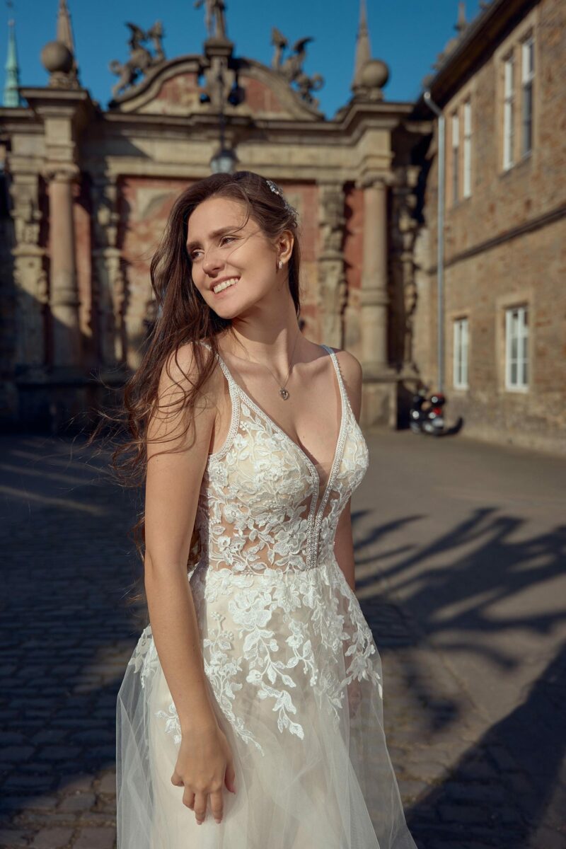 Amera Vera 2023 Brautkleid B2307 (1) Fashion Queen GmbH
