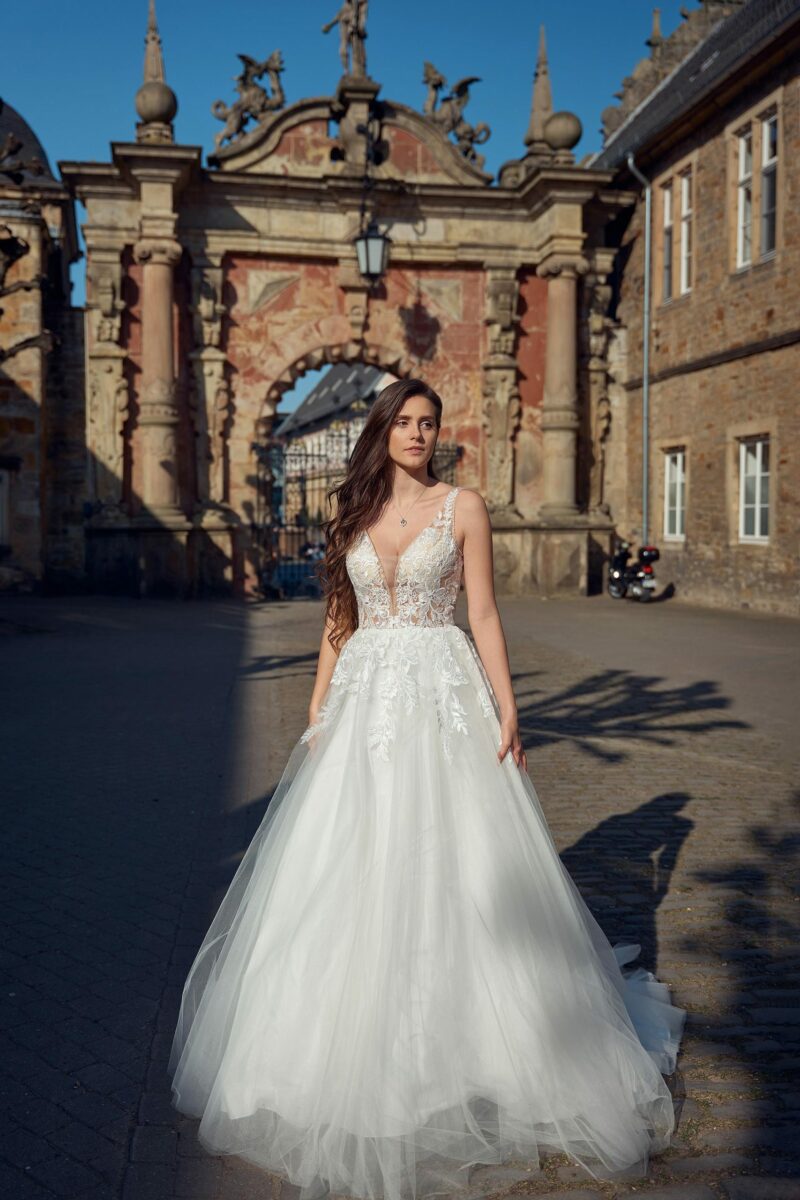 Amera Vera 2023 Brautkleid B2309 (1) Fashion Queen GmbH