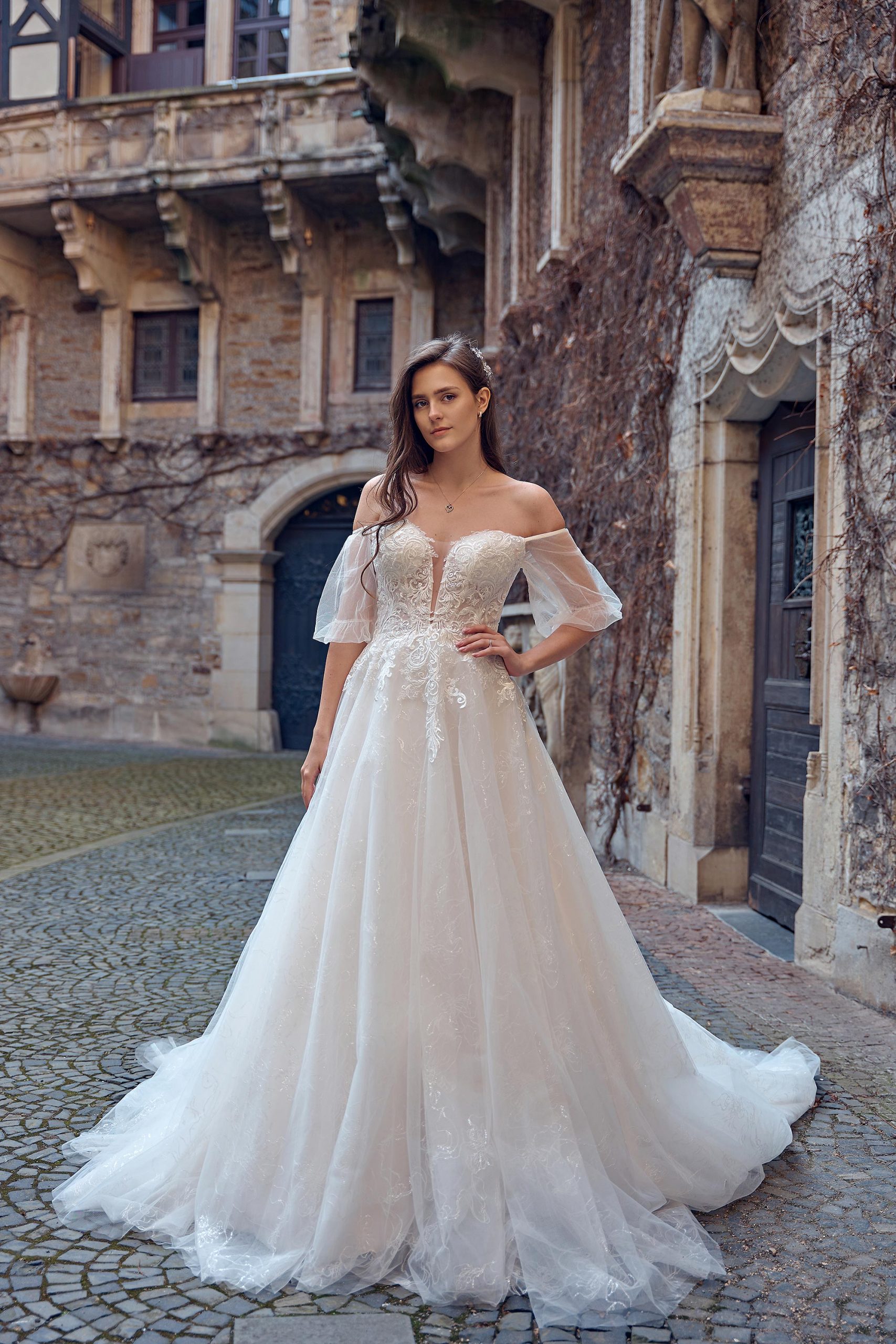 Amera Vera 2023 Brautkleid B2310 (1) Fashion Queen GmbH