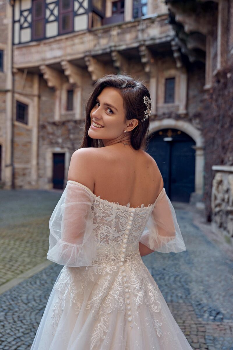Amera Vera 2023 Brautkleid B2310 (4) Fashion Queen GmbH
