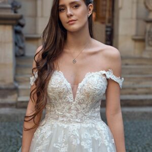 Amera Vera 2023 Brautkleid B2317 (2) Fashion Queen GmbH
