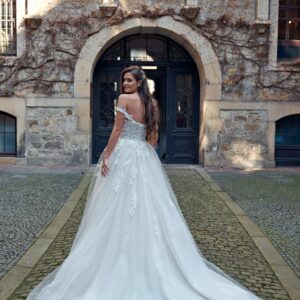 Amera Vera 2023 Brautkleid B2317 (3) Fashion Queen GmbH