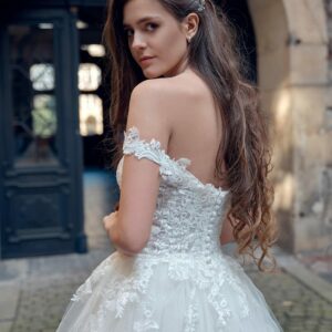 Amera Vera 2023 Brautkleid B2317 (4) Fashion Queen GmbH