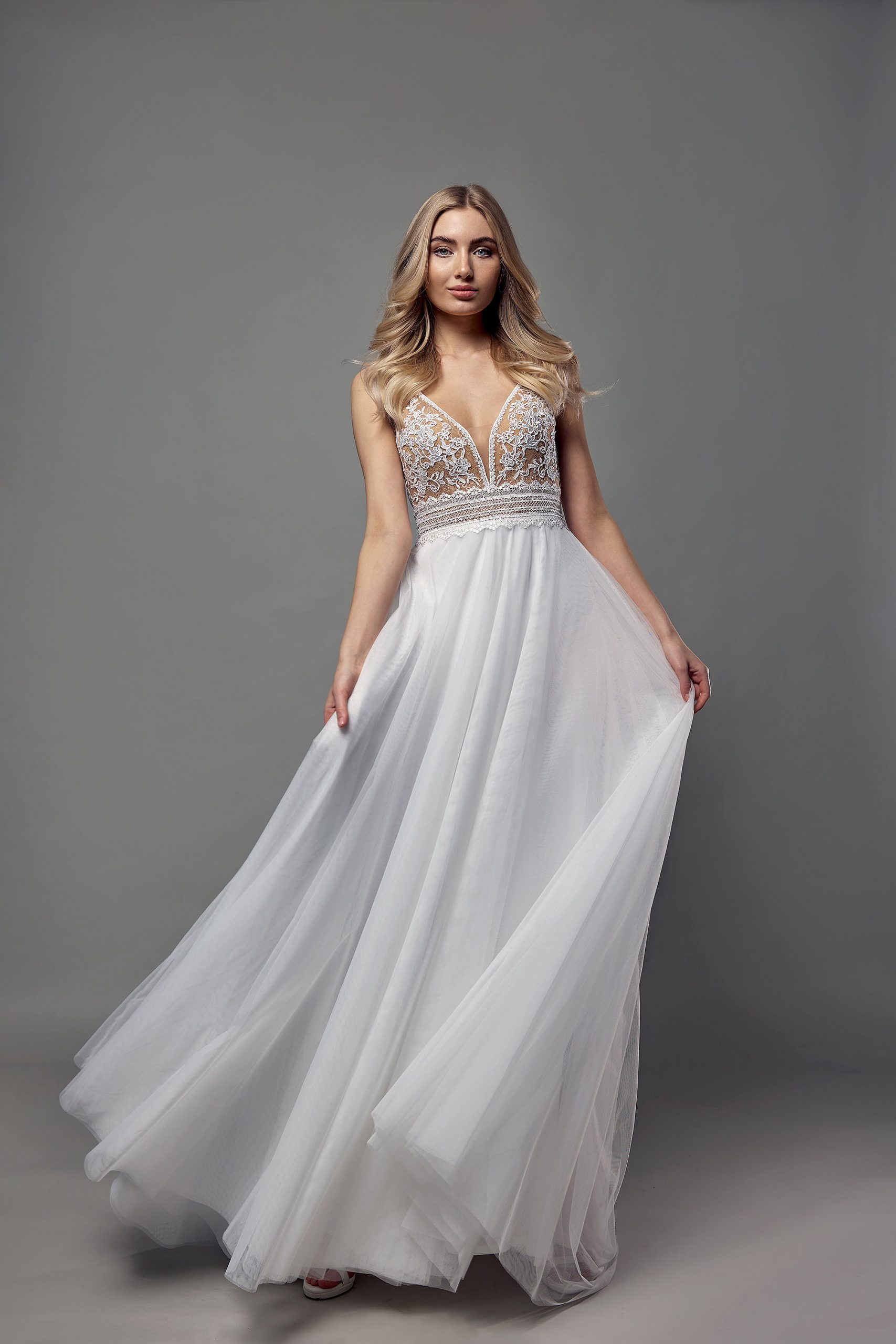 AnnAngelex 2023 Brautkleid B2359 (1) Fashion Queen GmbH