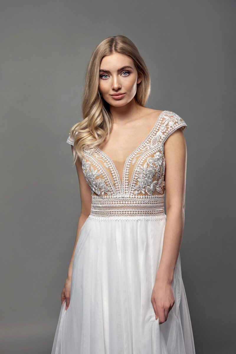AnnAngelex 2023 Brautkleid B2365 (2) Fashion Queen GmbH
