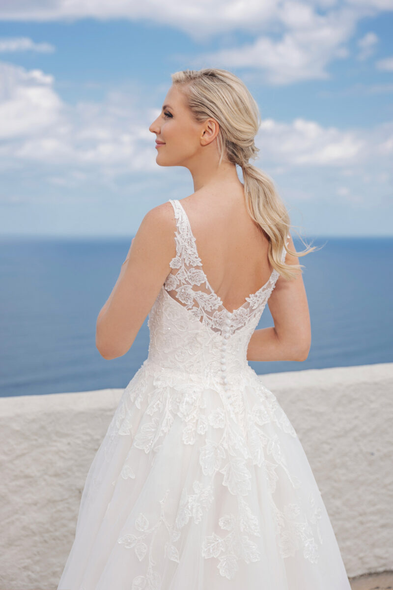 Amera Vera Brautkleid B2314 (4) Amera Vera Brautmode Kollektion 2024