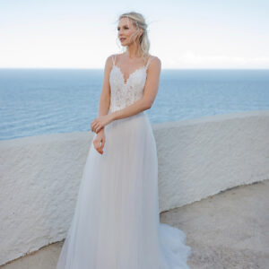 Amera Vera Brautkleid B2402 (4) Amera Vera Brautmode Kollektion 2024