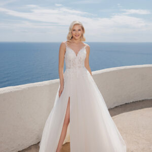 Amera Vera Brautkleid B2411 (4) Amera Vera Brautmode Kollektion 2024