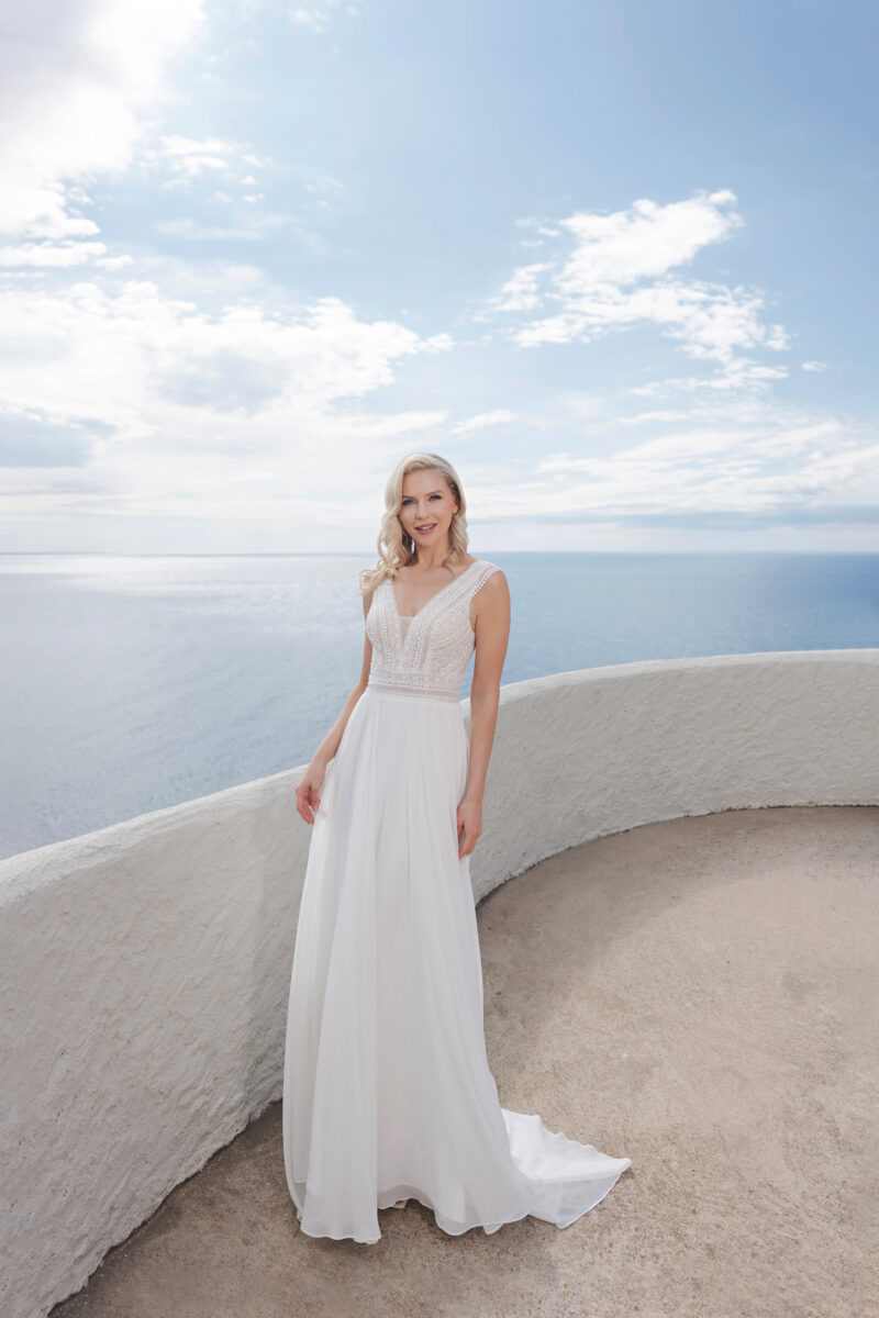 Fevronia Brautkleid AM121 (4) Fevronia Brautmode Kollektion 2024