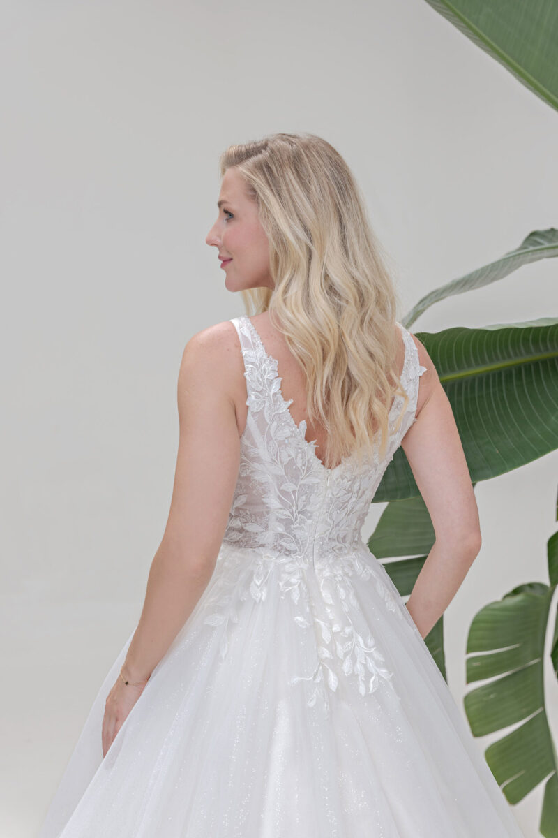 Amera Vera Kollektion 2025 Brautkleid B2503 (4) Fashion Queen