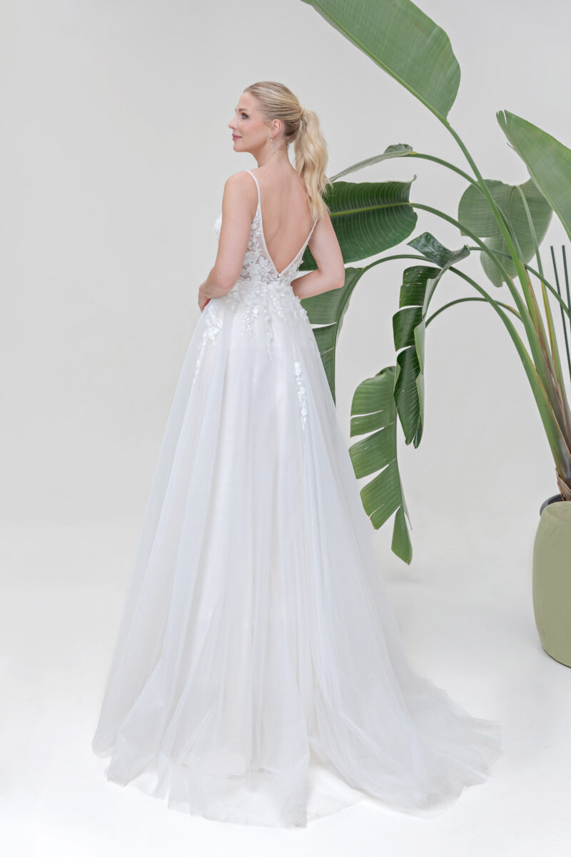 Amera Vera Kollektion 2025 Brautkleid B2508 (3) Fashion Queen