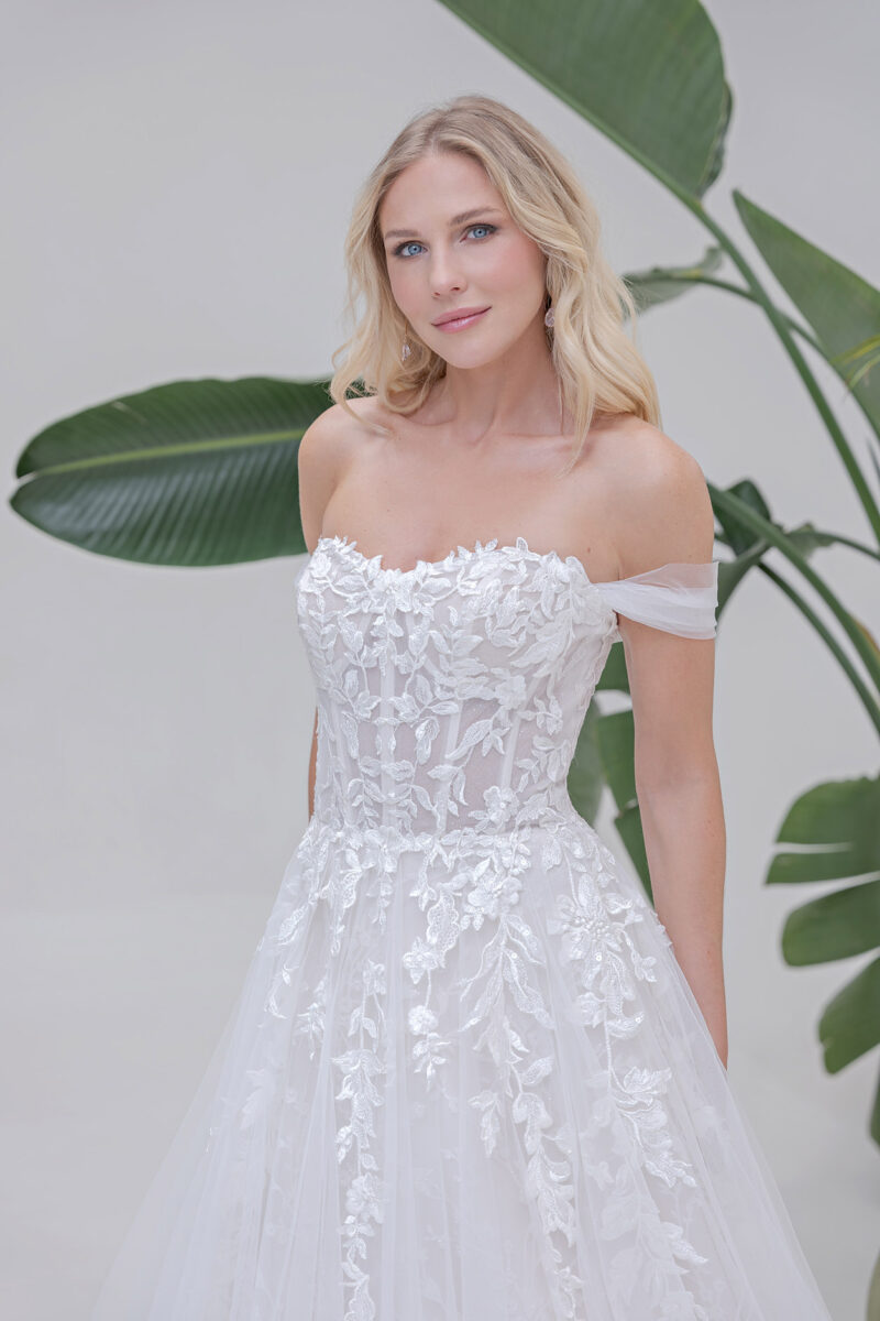 Amera Vera Kollektion 2025 Brautkleid B2515 (2) Fashion Queen