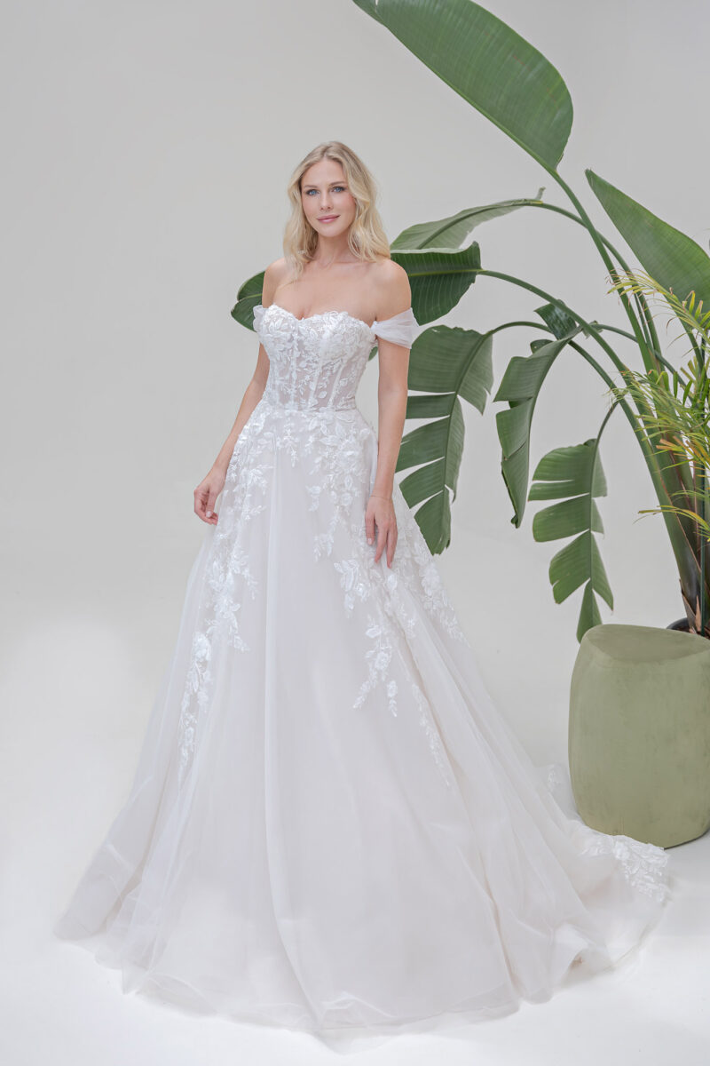 Amera Vera Kollektion 2025 Brautkleid B2517 (1) Fashion Queen