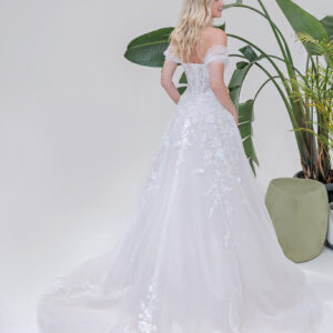 Amera Vera Kollektion 2025 Brautkleid B2517 (4) Fashion Queen
