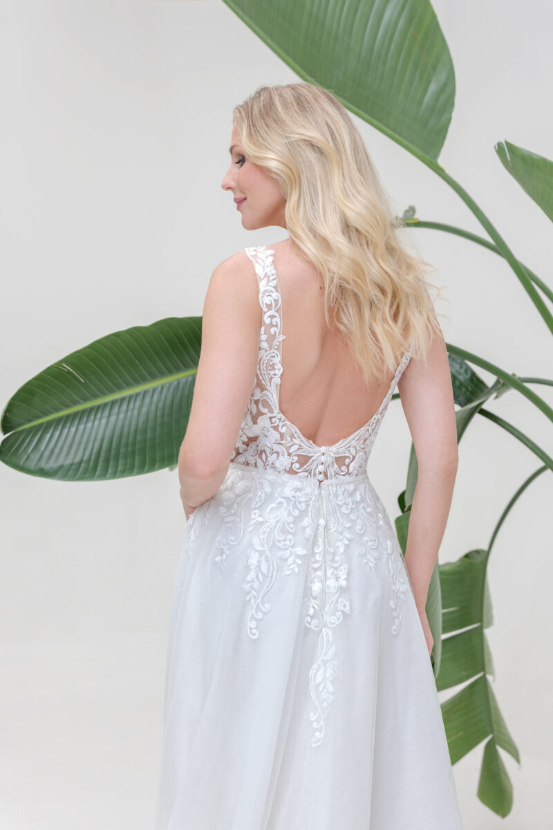 Amera Vera Kollektion 2025 Brautkleid B2530 (4) Fashion Queen