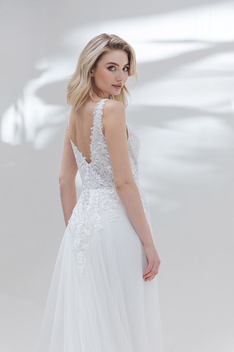 AnnAngelex Kollektion 2025 Brautkleid B2555 (4) Fashion Queen