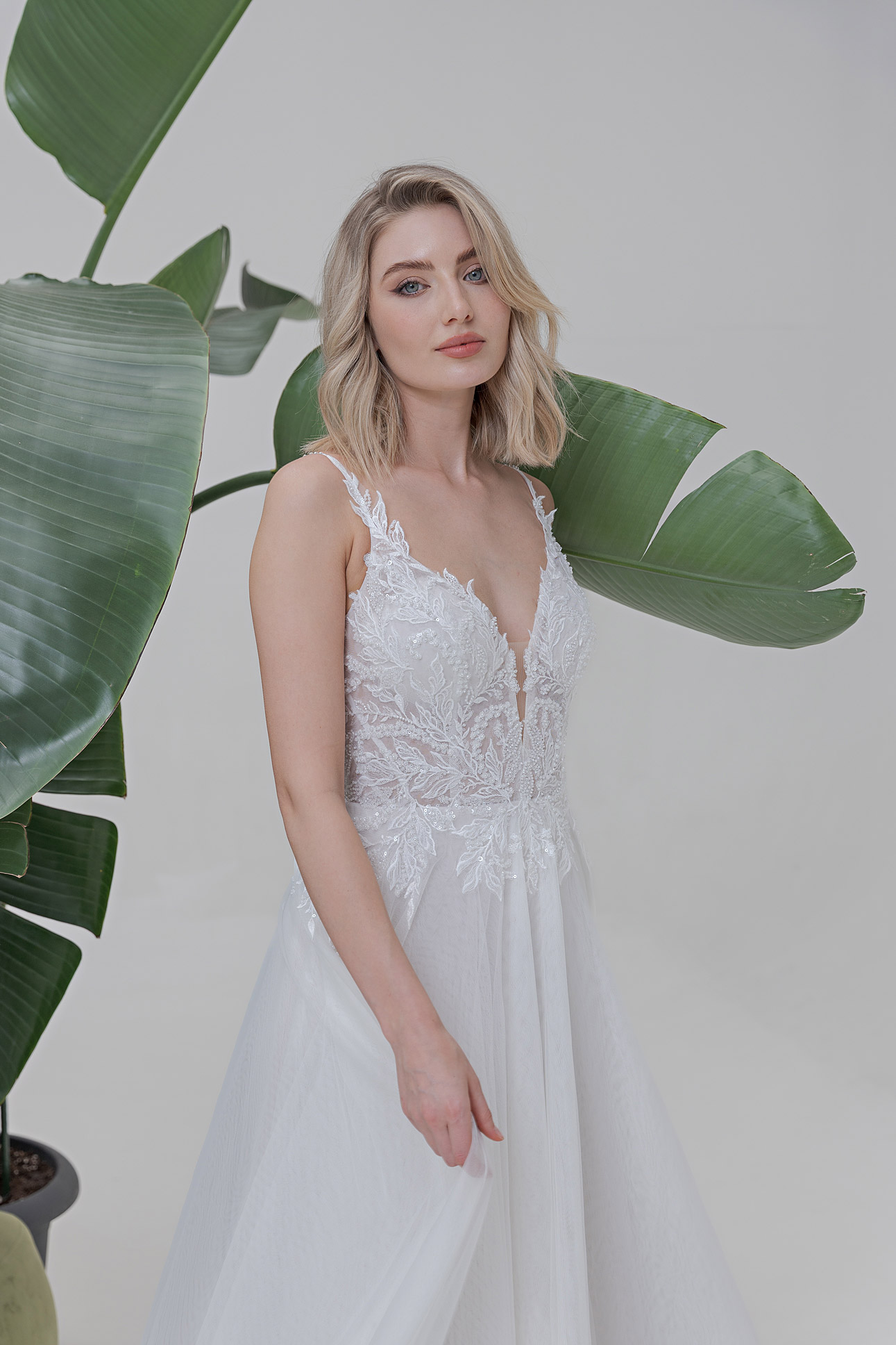 Fevronia Kollektion 2025 Brautkleid AM131 (2) Fashion Queen