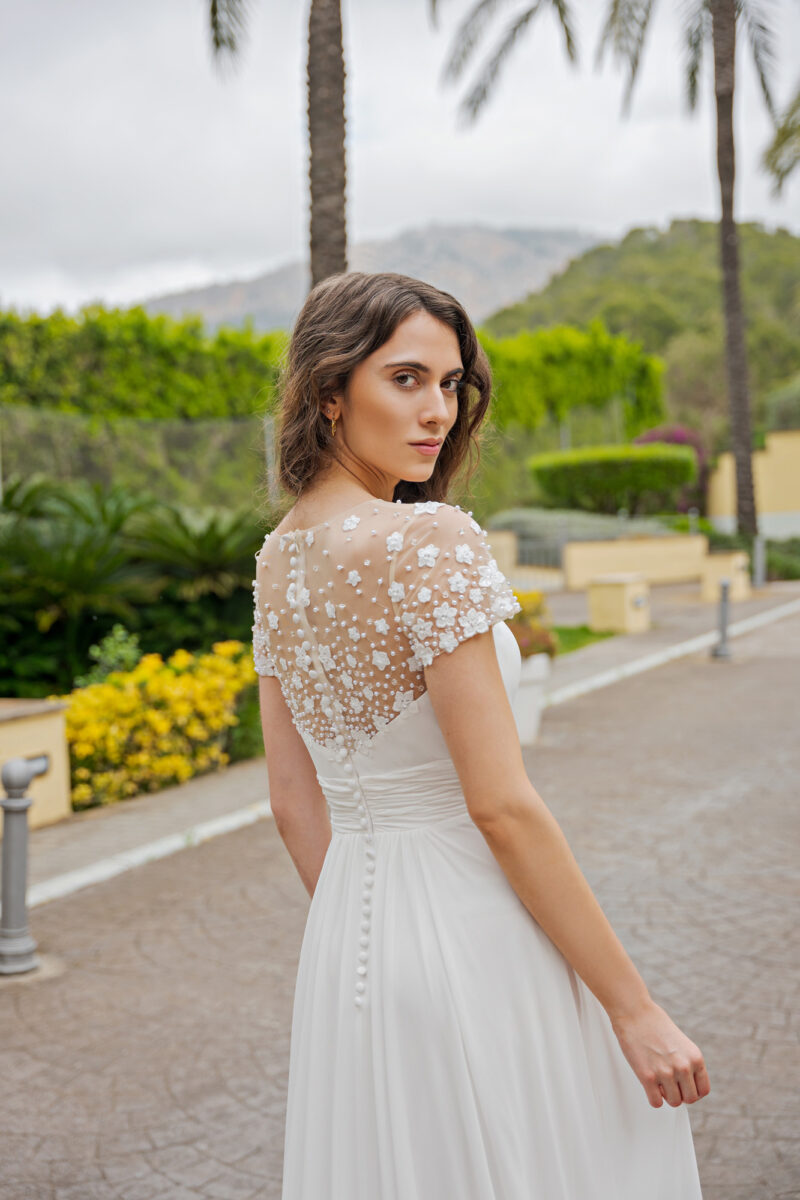 Fevronia Kollektion 2026 Brautkleid AM143 (4) Fashion Queen