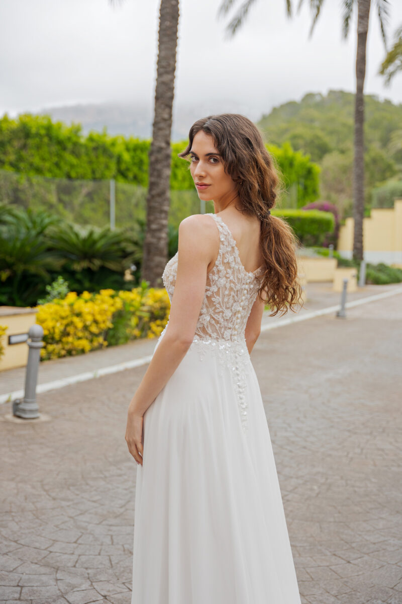 Fevronia Kollektion 2026 Brautkleid AM146 (4) Fashion Queen