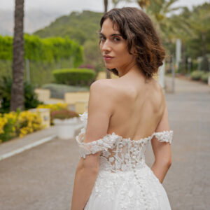 Fevronia Kollektion 2026 Brautkleid AM148 (4) Fashion Queen