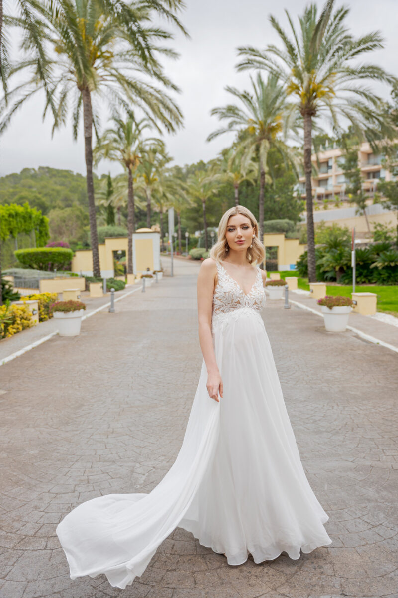 Mami Love Kollektion 2026 Brautkleid Umstandskleid BS524 (1) Fashion Queen