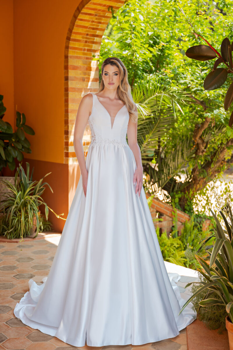 Miss Beautiful Bride Kollektion 2026 Brautkleid Umstandskleid MGB238 (1) Fashion Queen