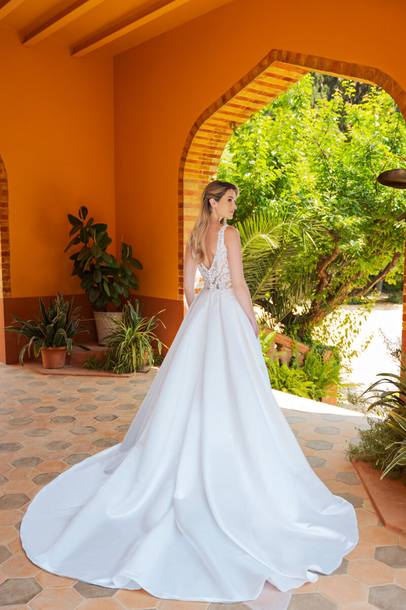 Miss Beautiful Bride Kollektion 2026 Brautkleid Umstandskleid MGB238 (3) Fashion Queen