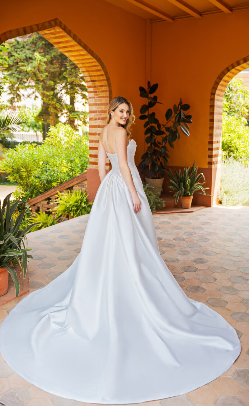 Miss Beautiful Bride Kollektion 2026 Brautkleid Umstandskleid MGB263 (3) Fashion Queen