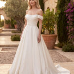 Amera Vera Kollektion 2027 Brautkleid B2705 (1) Fashion Queen