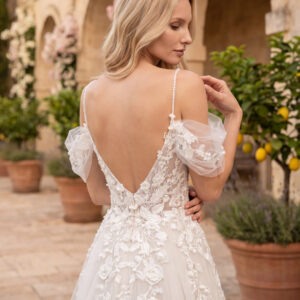 Amera Vera Kollektion 2027 Brautkleid B2718 (4) Fashion Queen