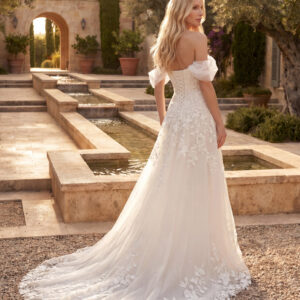 Amera Vera Kollektion 2027 Brautkleid B2723 (3) Fashion Queen